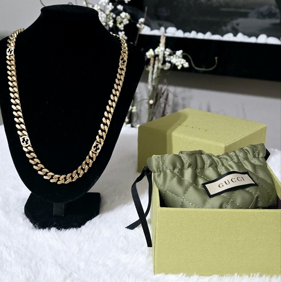 Gucci Interlocking necklace Like New - Picture 11 of 11
